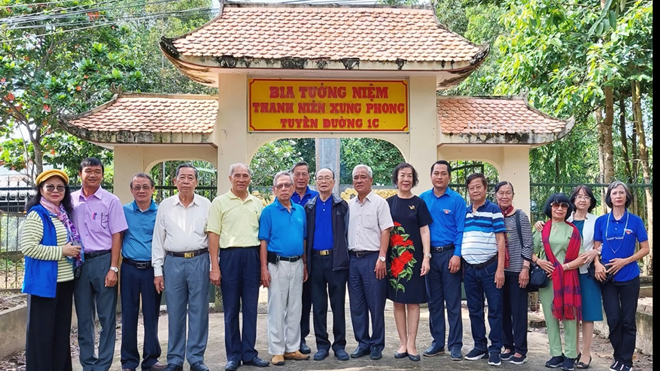 “TÌM ĐỒNG ĐỘI”  NỐT TRẦM LINH THIÊNG GIỮA NHỮNG NGÀY ĐỀN ƠN ĐÁP NGHĨA  