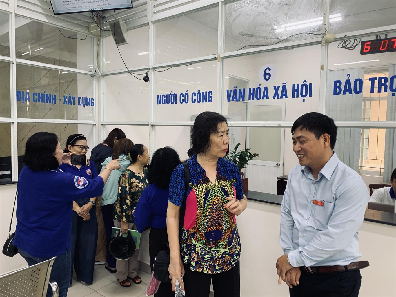 BAN LIÊN LẠC CỰU CÁN BỘ ĐOÀN PHÍA NAM KHẢO SÁT VIỆC VẬN HÀNH CHÍNH QUYỀN 2 CẤP TẠI PHƯỜNG AN HỘI TÂY. BAN LIÊN LẠC CỰU CÁN BỘ ĐOÀN PHÍA NAM KHẢO SÁT VIỆC VẬN HÀNH CHÍNH QUYỀN 2 CẤP TẠI PHƯỜNG AN HỘI TÂY.