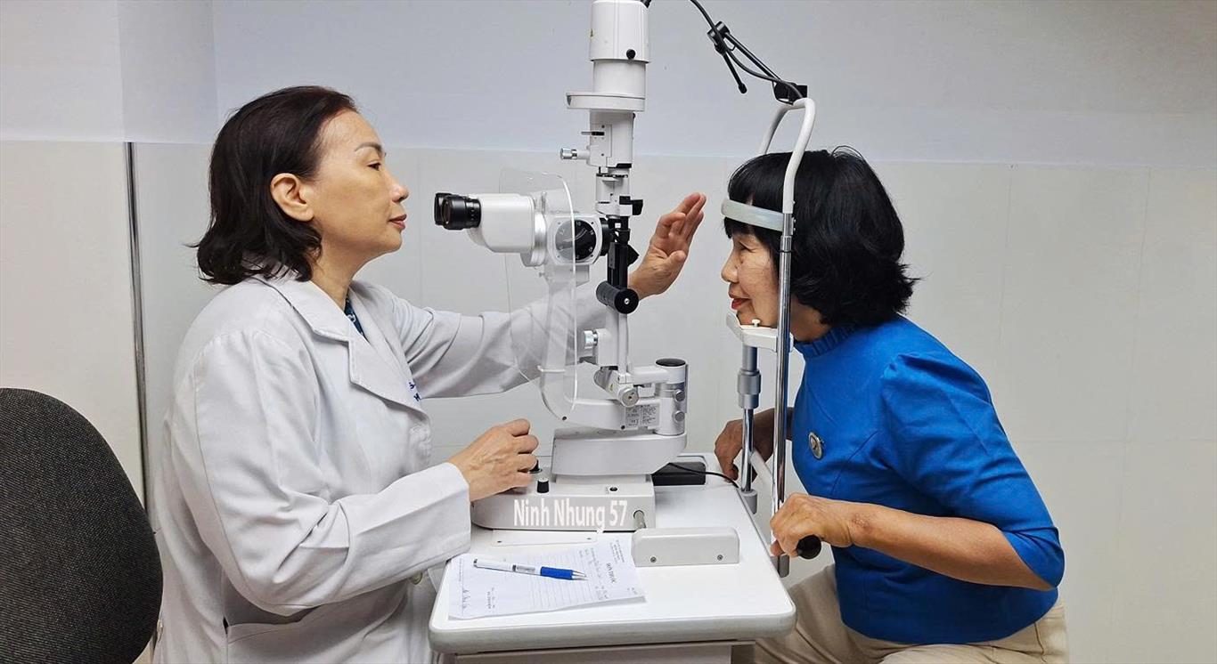 CHĂM LO SỨC KHOẺ ĐỒNG ĐỘI NĂM 2025 CHĂM LO SỨC KHOẺ ĐỒNG ĐỘI NĂM 2025