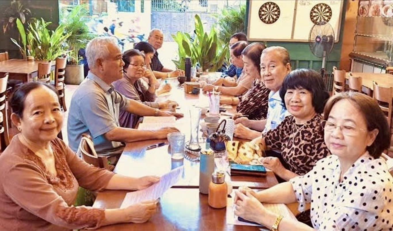 TIẾN TỚI CHÀO MỪNG KỶ NIỆM 108 NĂM CÁCH MẠNG THÁNG 10 NGA TIẾN TỚI CHÀO MỪNG KỶ NIỆM 108 NĂM CÁCH MẠNG THÁNG 10 NGA